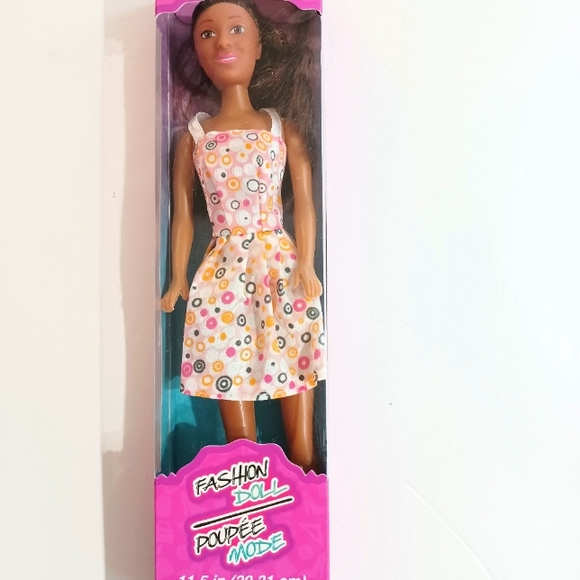 African American Fashion Doll/Poupee Mode Barbie Style Age 3+ (2pk) - Picture 3 of 3